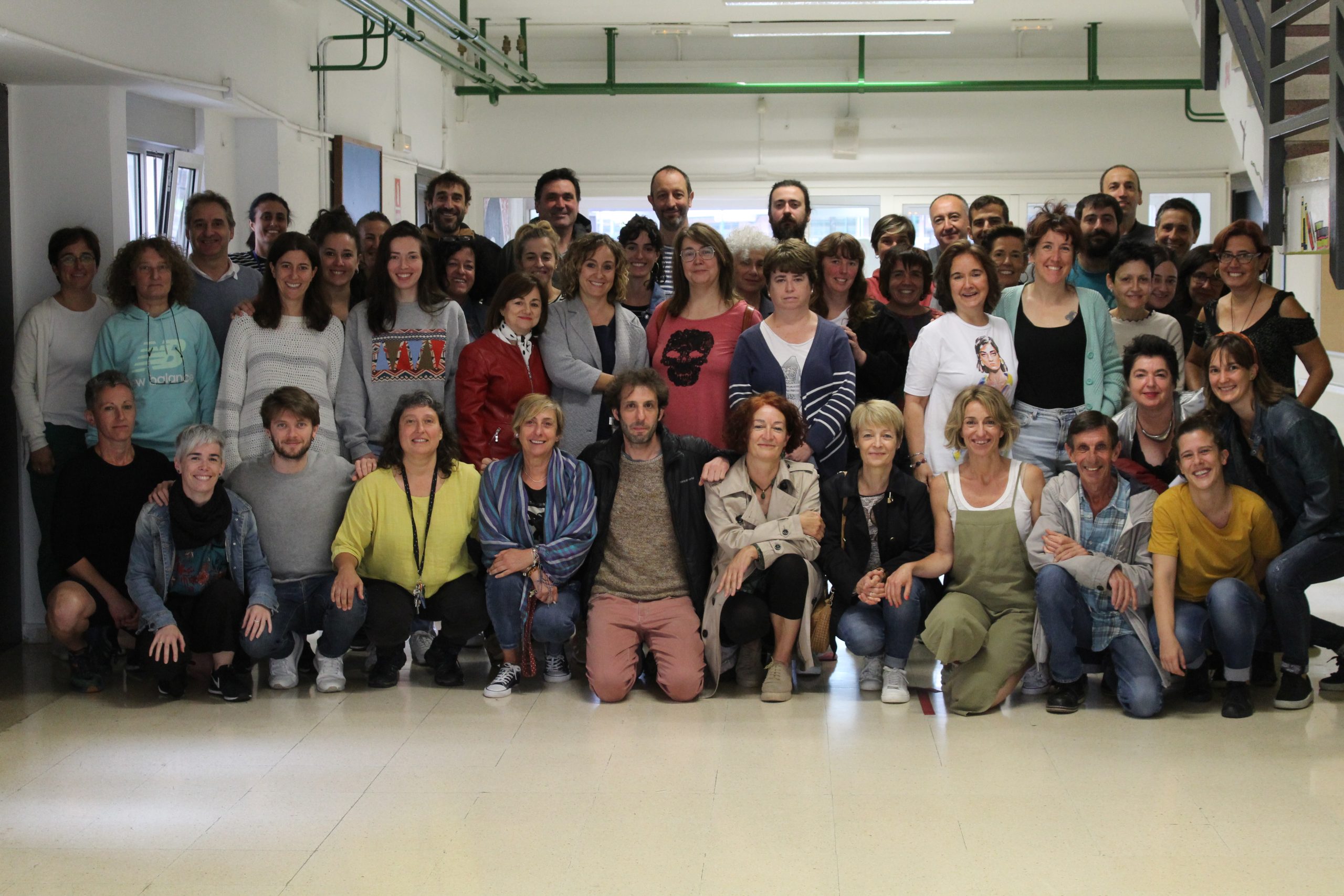 Agradecimiento a toda la comunidad escolar de Hirubide