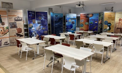 Exposición “Azterkosta” abierta